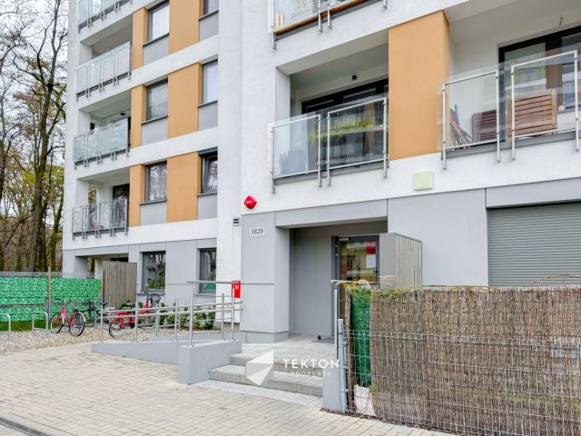 Mieszkanie 2-pokojowe Poznań Dębiec, ul. 28 Czerwca 1956 r.. Zdjęcie 2