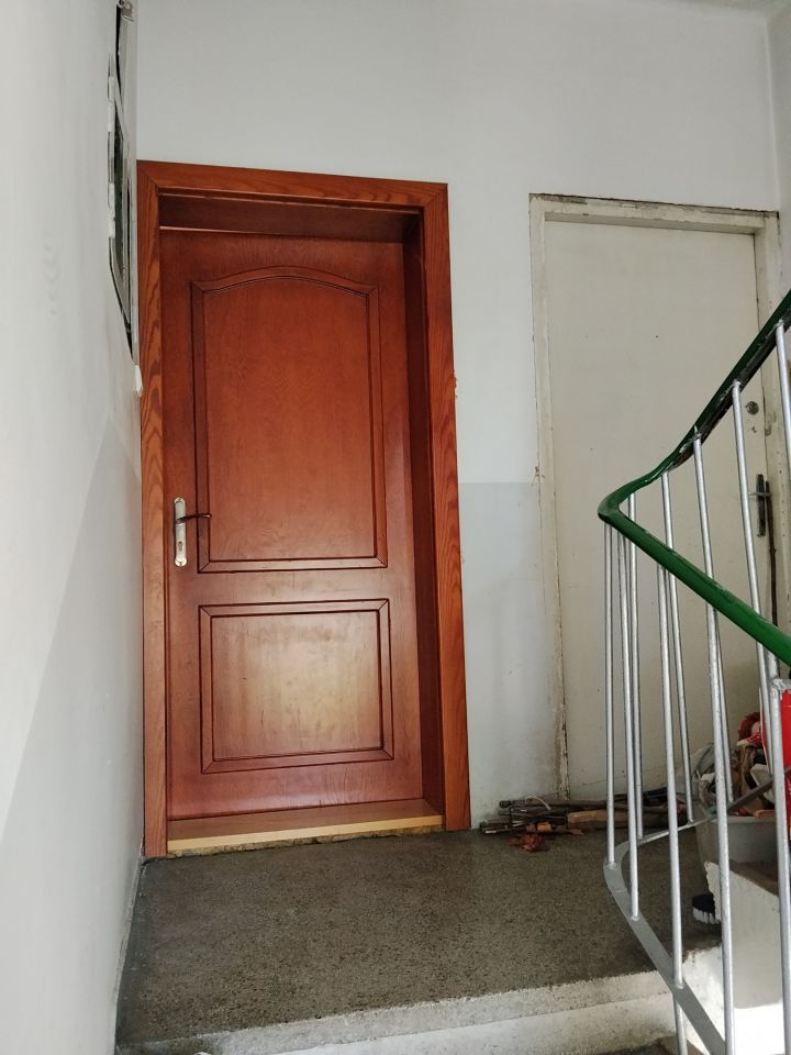dom wolnostojący, 7 pokoi Mokre-Kolonia. Zdjęcie 7