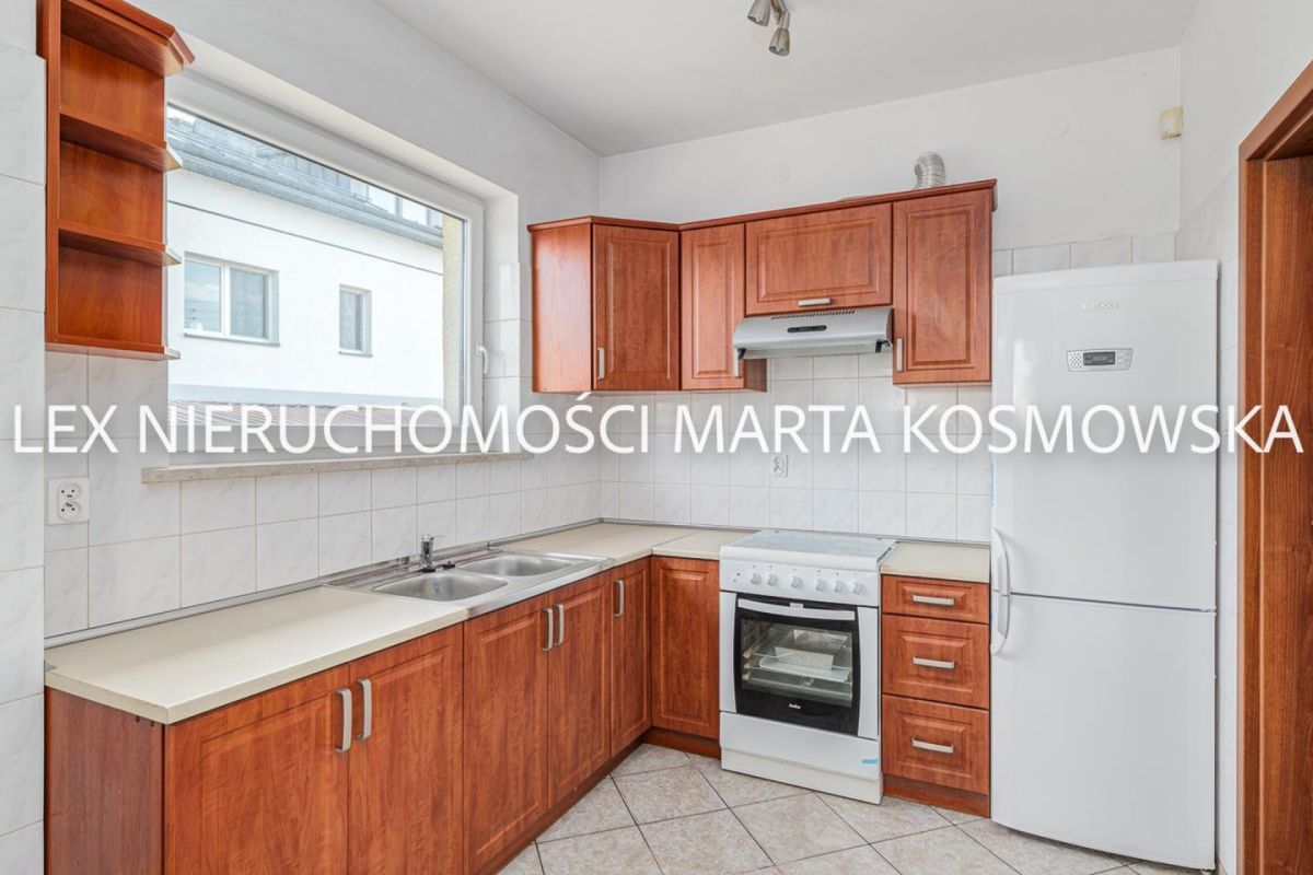 dom wolnostojący, 5 pokoi Raszyn. Zdjęcie 16