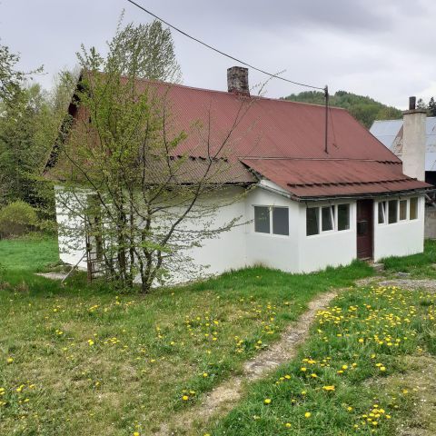 dom wolnostojący, 2 pokoje Krzyżówki. Zdjęcie 1