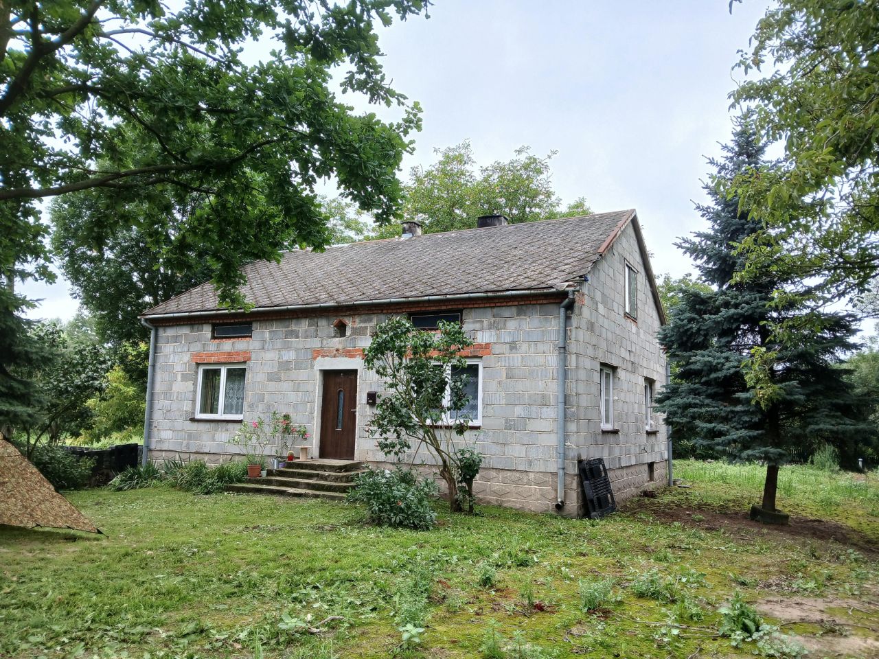 dom wolnostojący, 2 pokoje Ostrówek. Zdjęcie 3