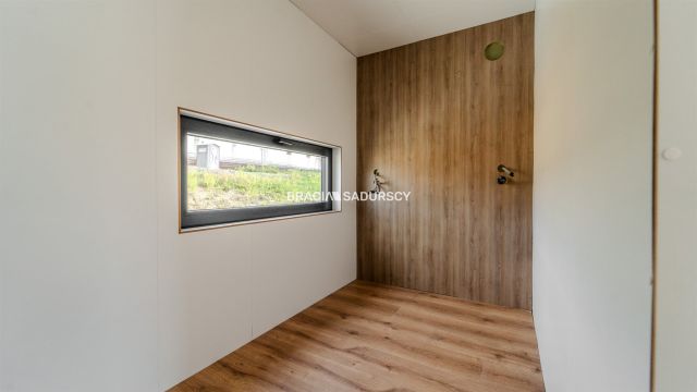 dom wolnostojący, 2 pokoje Kraków, os. Kazimierzowskie. Zdjęcie 12