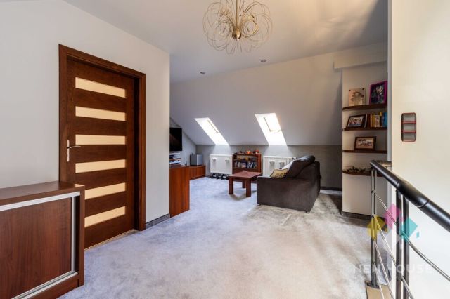 dom wolnostojący, 6 pokoi Stawiguda, ul. Perłowa. Zdjęcie 26