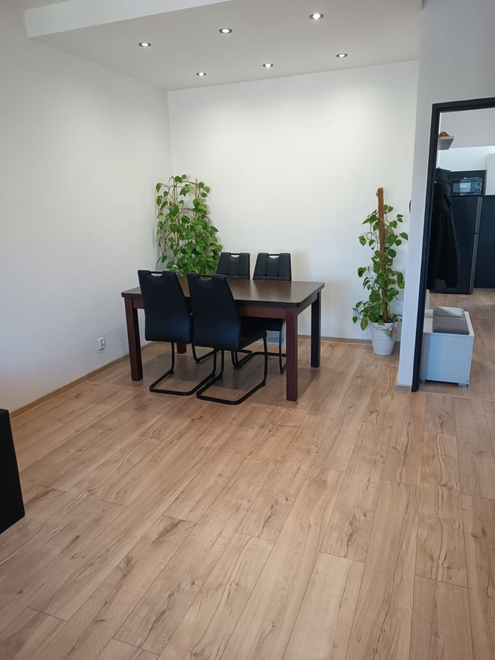 Mieszkanie 2-pokojowe Rzeszów Baranówka, ul. Władysława Broniewskiego. Zdjęcie 1