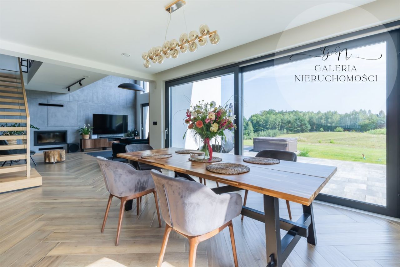 dom wolnostojący, 5 pokoi Zwierzewo. Zdjęcie 9