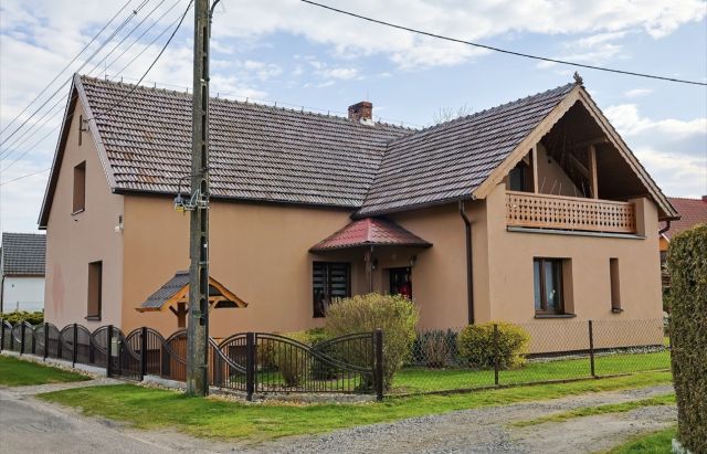 dom wolnostojący, 6 pokoi Kotórz Mały, ul. Zielona. Zdjęcie 1