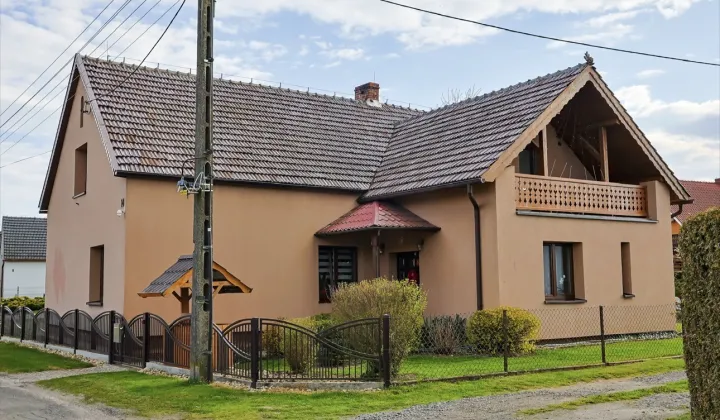 dom wolnostojący, 6 pokoi Kotórz Mały, ul. Zielona