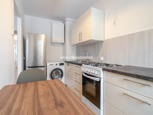 Mieszkanie 2-pokojowe Kraków Nowa Huta, os. Kolorowe. Zdjęcie 5