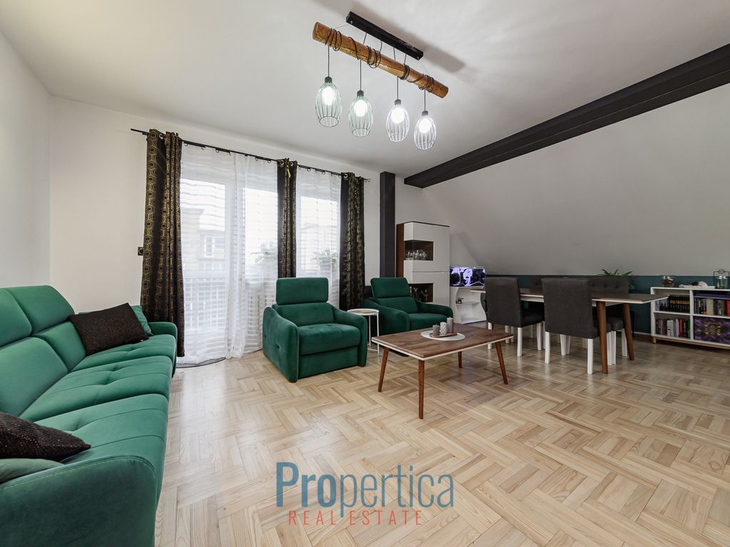 dom wolnostojący, 10 pokoi Kobyłka, ul. Jana Kasprowicza. Zdjęcie 2