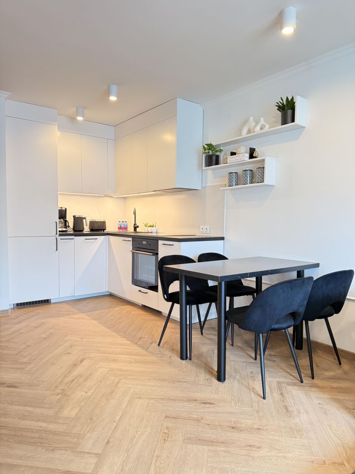 Mieszkanie 2-pokojowe Warszawa Śródmieście, al. Jana Pawła II. Zdjęcie 3