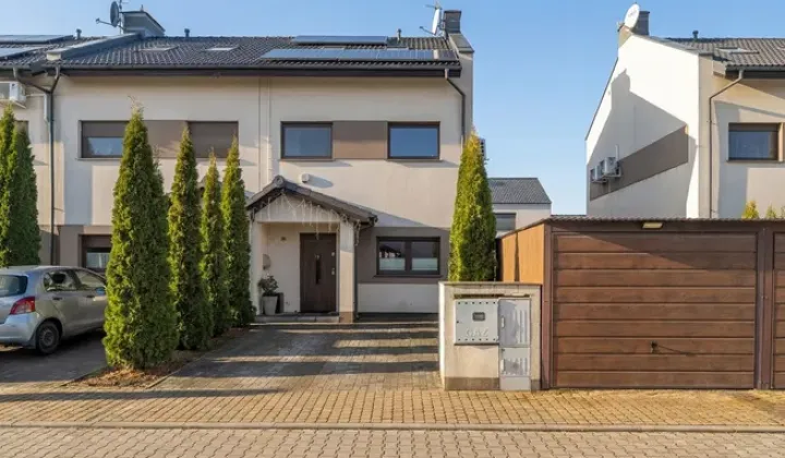 dom szeregowy, 4 pokoje Kamionki, Na skraju lasu