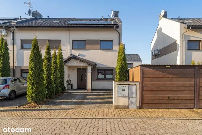 dom szeregowy, 4 pokoje Kamionki, Na skraju lasu. Zdjęcie 1