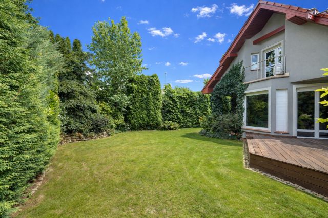 dom wolnostojący, 5 pokoi Chyby, ul. Jesionowa. Zdjęcie 3