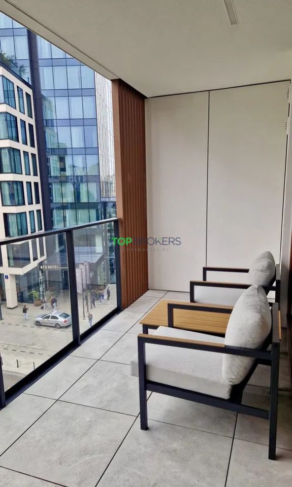 Mieszkanie 2-pokojowe Warszawa Śródmieście, ul. Chmielna. Zdjęcie 9