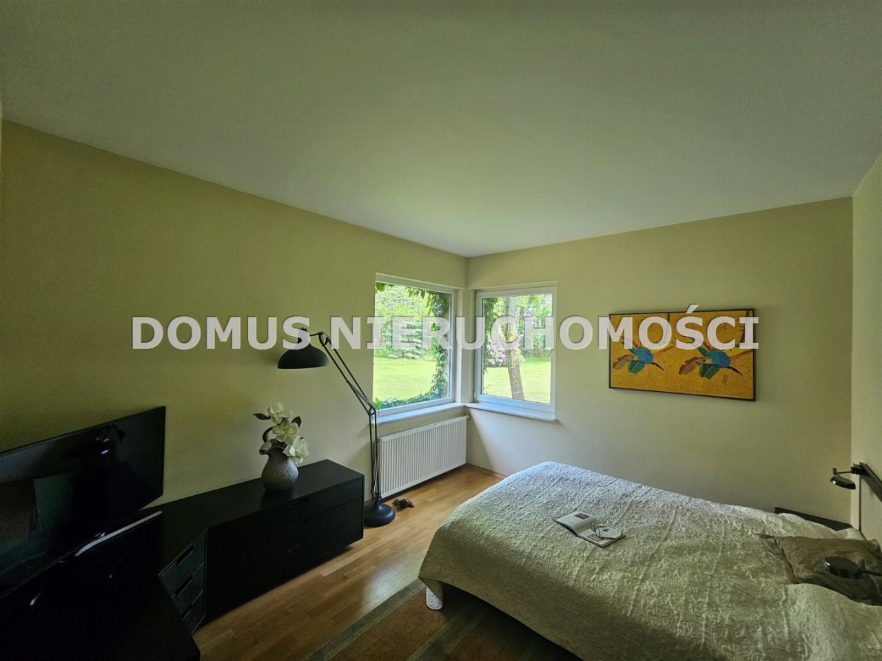 dom wolnostojący, 10 pokoi Ewcin. Zdjęcie 15