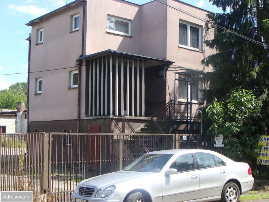 dom wolnostojący, 7 pokoi Łódź Bałuty, ul. Zimna Woda