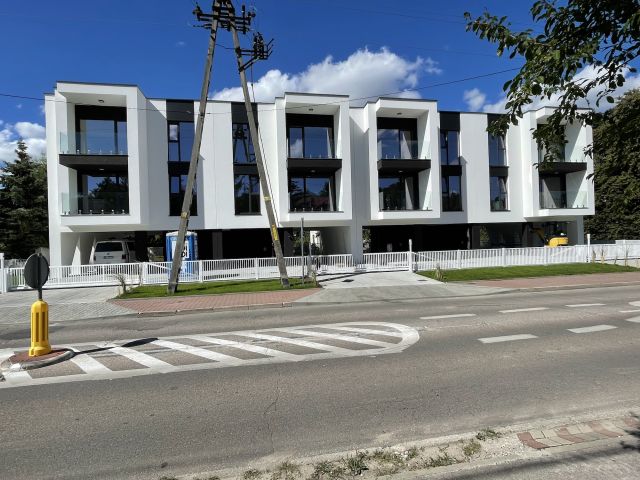 Mieszkanie 3-pokojowe Legionowo Bukowiec, ul. Kwiatowa. Zdjęcie 1