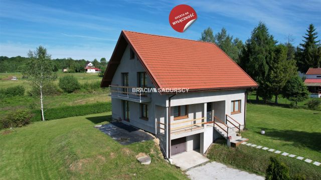 dom wolnostojący, 5 pokoi Poręba Spytkowska, ul. Graniczna. Zdjęcie 1
