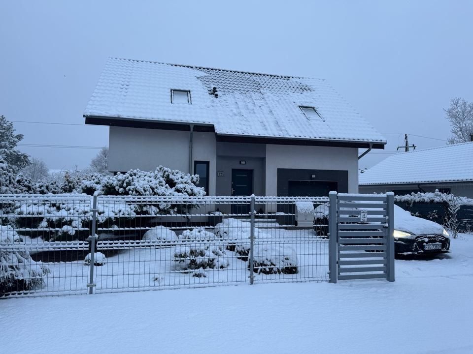 dom wolnostojący, 4 pokoje Stary Żagań. Zdjęcie 3