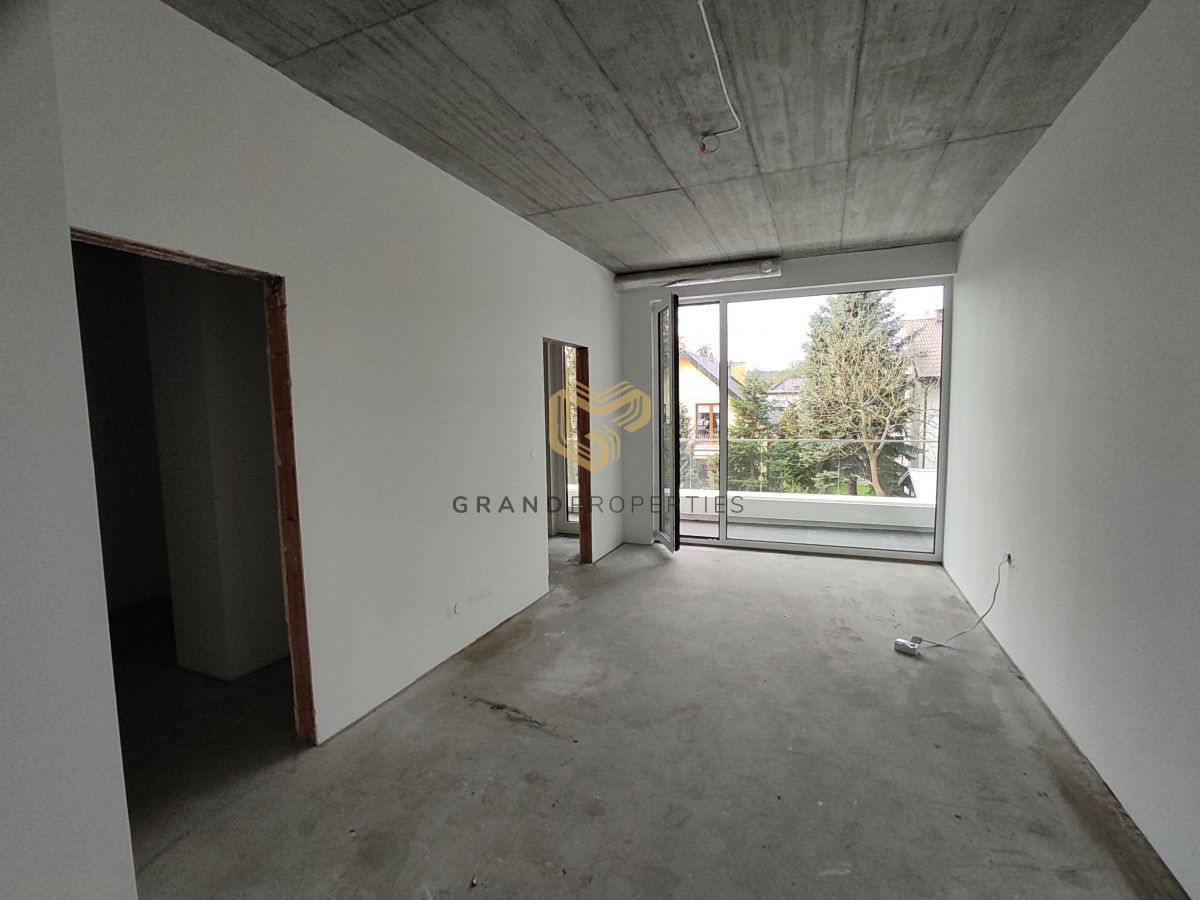 bliźniak, 7 pokoi Konstancin-Jeziorna. Zdjęcie 7