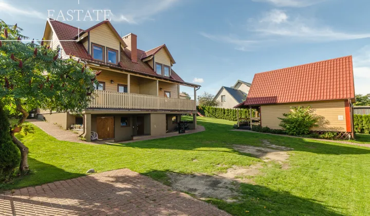 dom wolnostojący, 21 pokoi Władysławowo