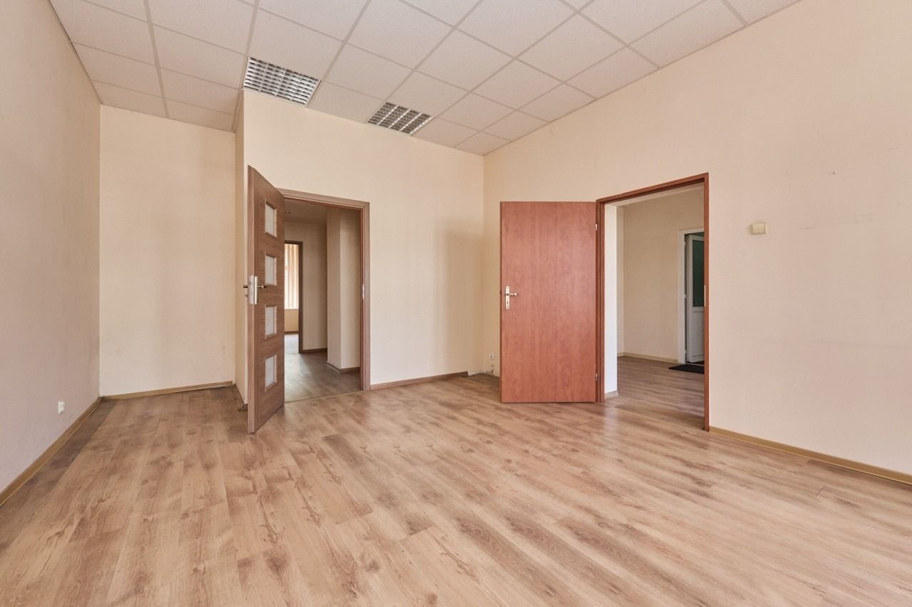 kamienica, 20 pokoi Kalisz Centrum, al. Wolności. Zdjęcie 8