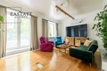 dom wolnostojący, 7 pokoi Warszawa Mokotów, ul. Wołodyjowskiego. Zdjęcie 4