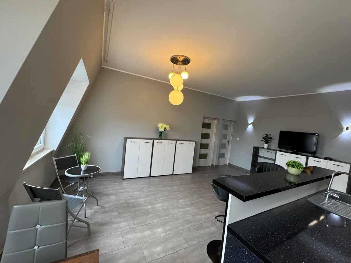 Mieszkanie 3-pokojowe Żerniki Wrocławskie, ul. Kolejowa. Zdjęcie 11