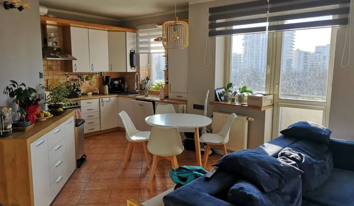 Mieszkanie 3-pokojowe Warszawa Praga-Południe, ul. Poligonowa