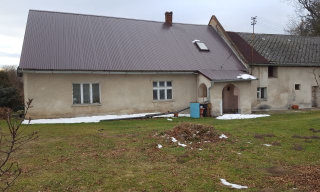 dom wolnostojący, 4 pokoje Łąka Prudnicka, ul. Jana Pawła II. Zdjęcie 1