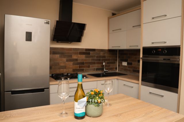 Mieszkanie 3-pokojowe Poznań Komandoria, ul. Warszawska. Zdjęcie 2