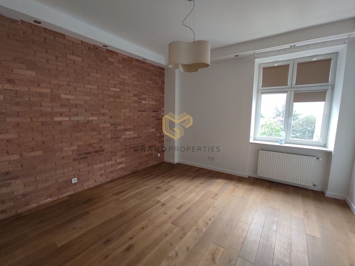 Mieszkanie 3-pokojowe Warszawa Śródmieście, ul. Chmielna. Zdjęcie 6