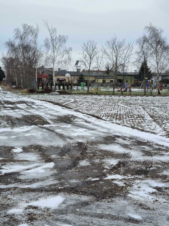 Działka budowlana Zielniki. Zdjęcie 4