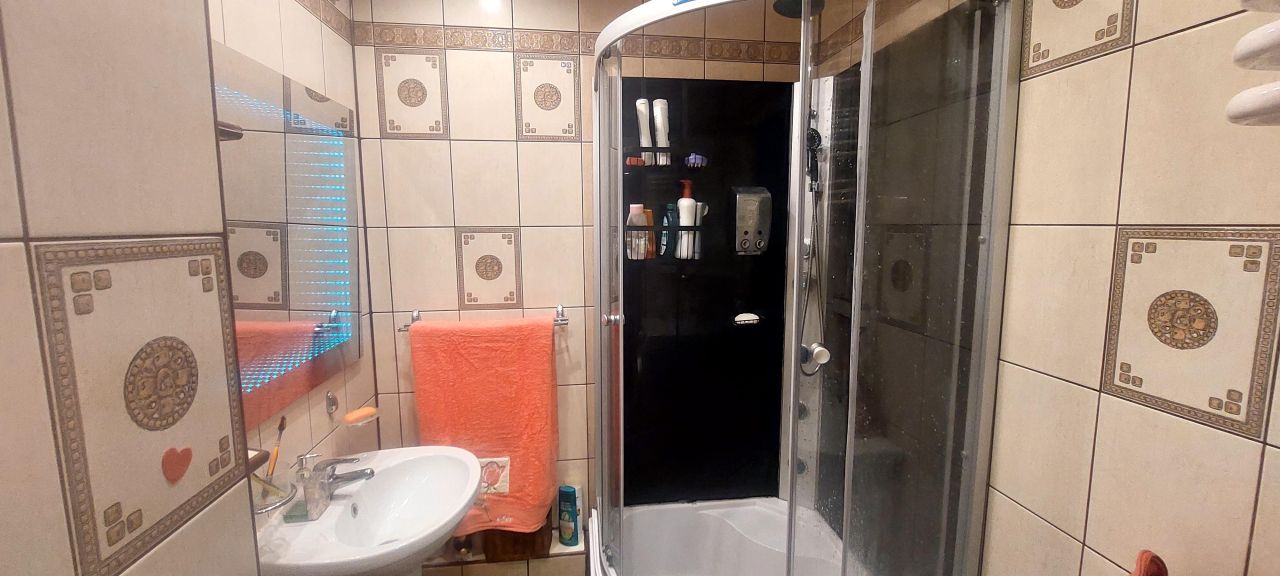 Mieszkanie 3-pokojowe Bielsko-Biała Osiedle Karpackie, ul. Roztoki. Zdjęcie 15