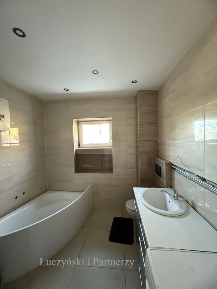 Mieszkanie 4-pokojowe Boguszów-Gorce Chełmiec. Zdjęcie 4