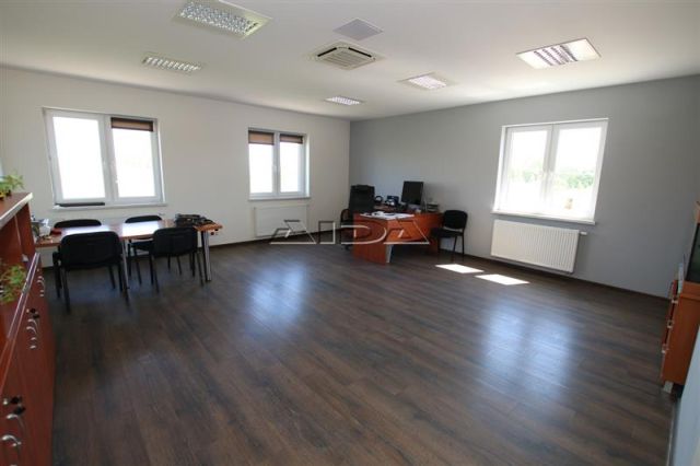 Hala/magazyn Wrocław Fabryczna. Zdjęcie 14