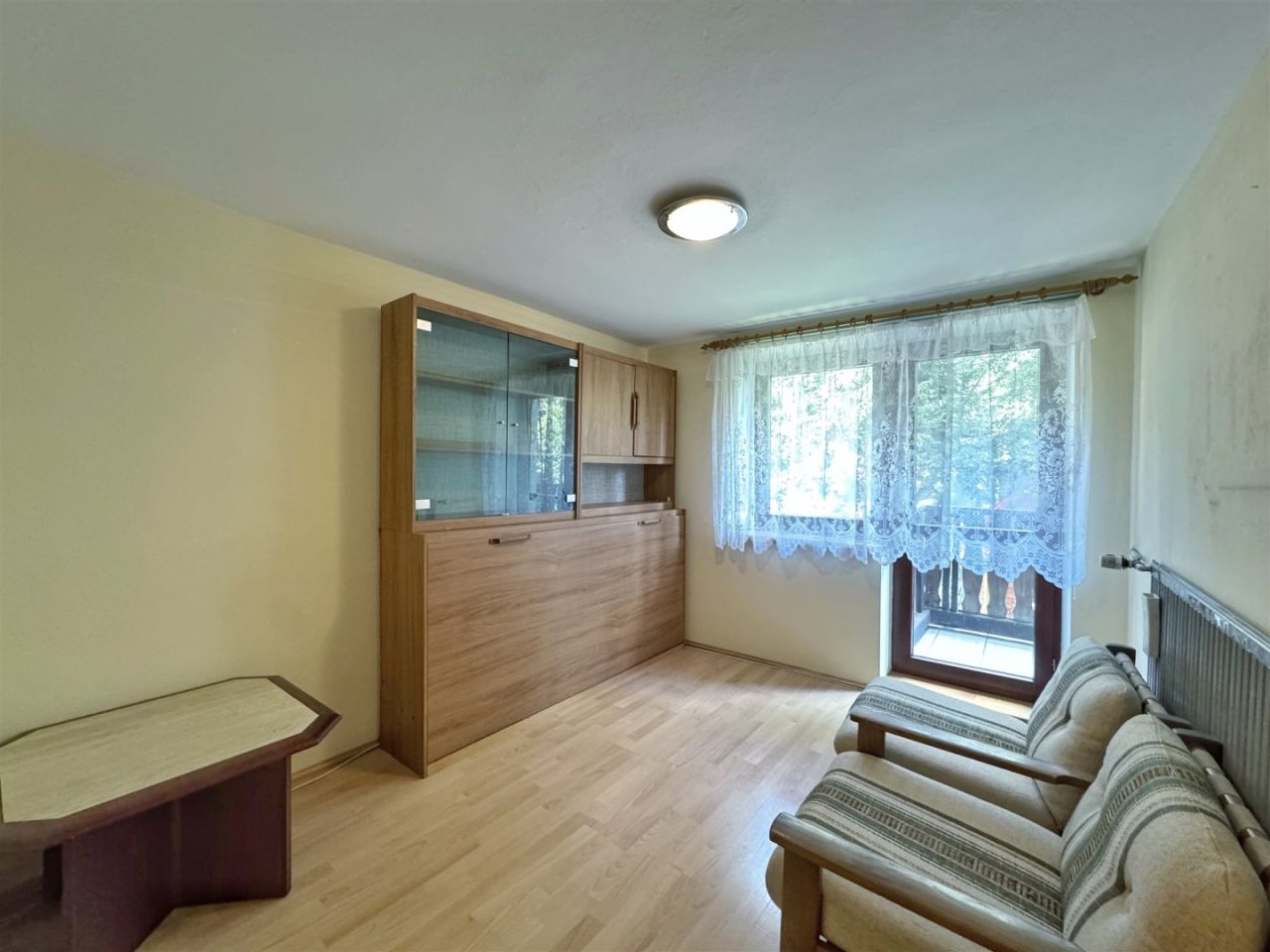 dom wolnostojący, 10 pokoi Berest. Zdjęcie 13