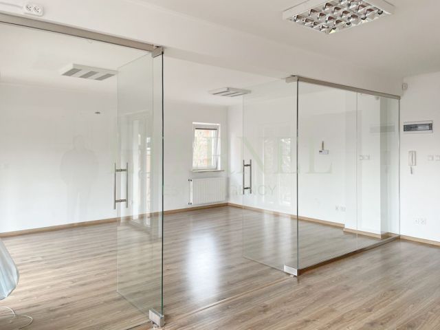 Biuro Kraków Łagiewniki-Borek Fałęcki, ul. Strumienna. Zdjęcie 1