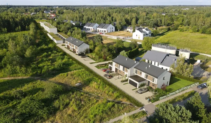 dom szeregowy, 4 pokoje Łazy, ul. Kwiatowa