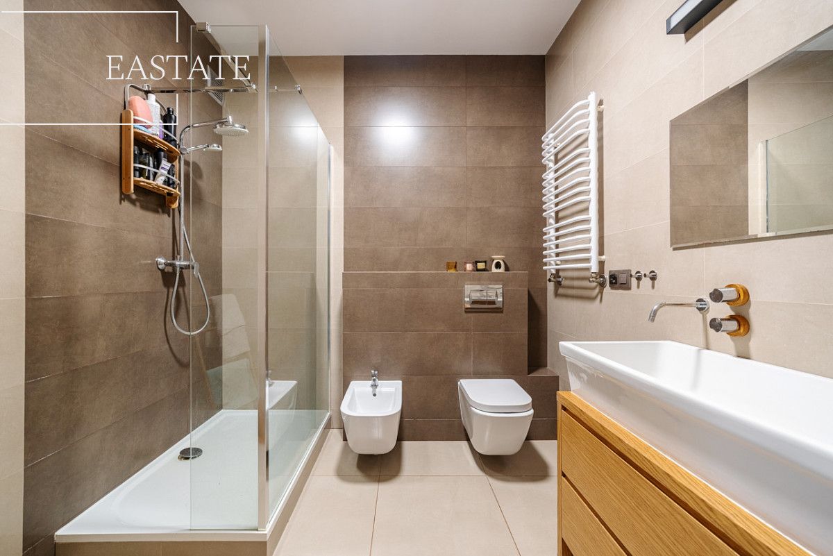 dom szeregowy, 5 pokoi Łomianki, ul. Śliska. Zdjęcie 12