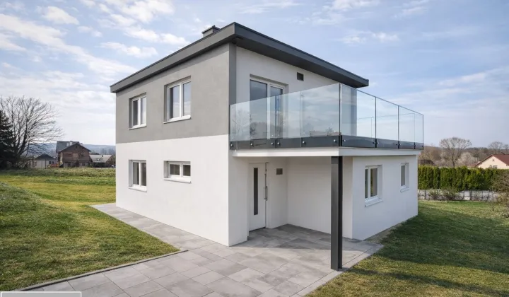 dom wolnostojący, 5 pokoi Tyczyn, ul. Mokra Strona