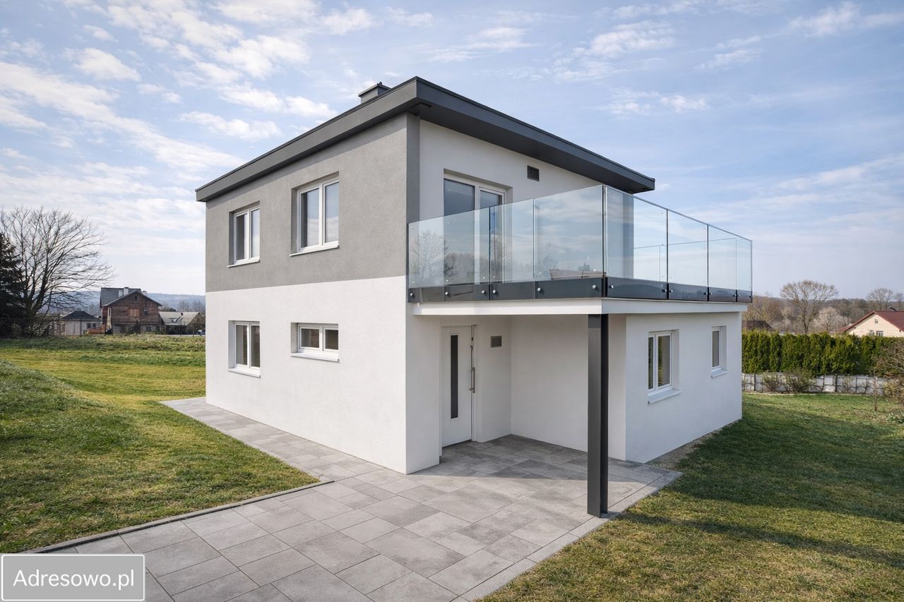 dom wolnostojący, 5 pokoi Tyczyn, ul. Mokra Strona. Zdjęcie 1
