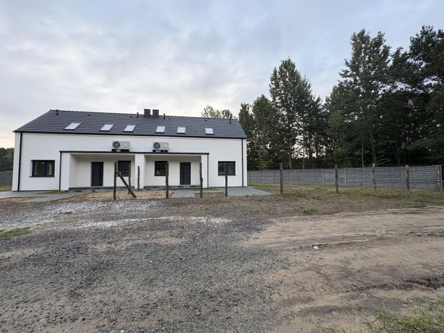 bliźniak, 5 pokoi Skoki Skoki-Wieś, ul. Polna. Zdjęcie 1