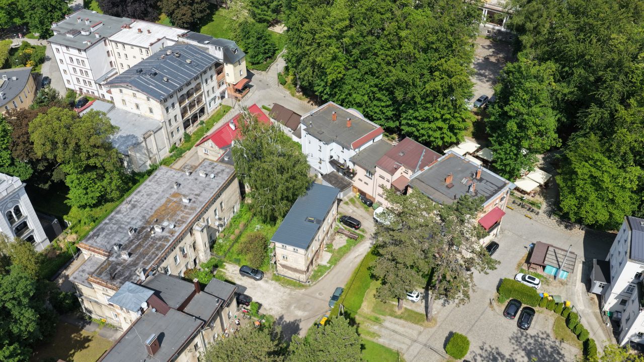 dom wolnostojący, 6 pokoi Lądek-Zdrój, ul. Tadeusza Kościuszki. Zdjęcie 4