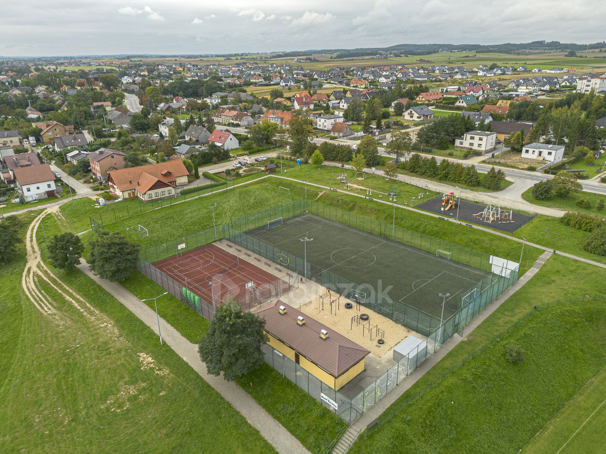 bliźniak, 6 pokoi Różyny. Zdjęcie 8