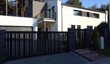 dom wolnostojący, 6 pokoi Ustka, ul. Juliana Tuwima