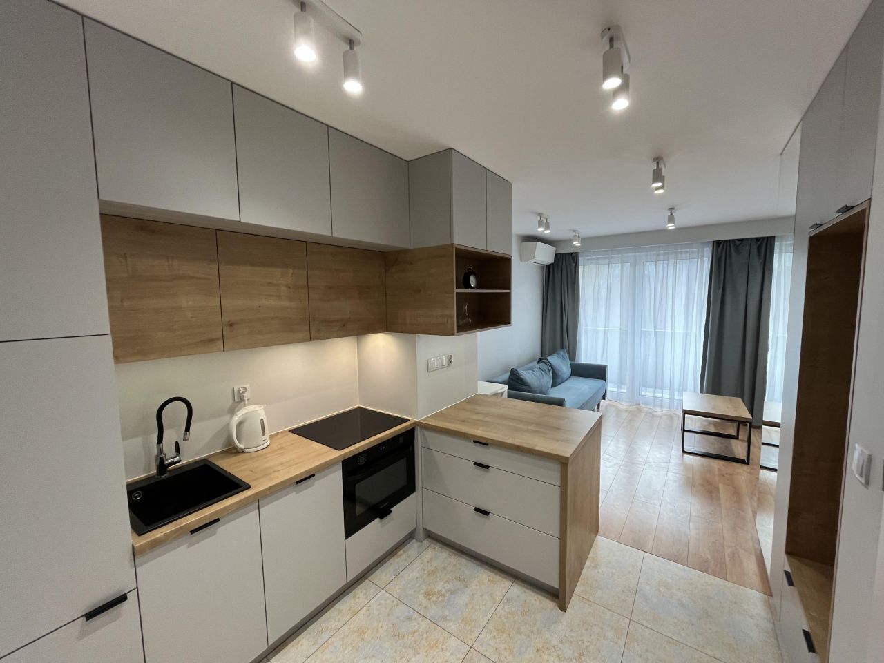 Mieszkanie 1-pokojowe Kraków Żabiniec, ul. Żmujdzka. Zdjęcie 2