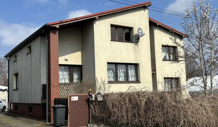 dom wolnostojący, 7 pokoi Kłobuck, ul. Kasztanowa