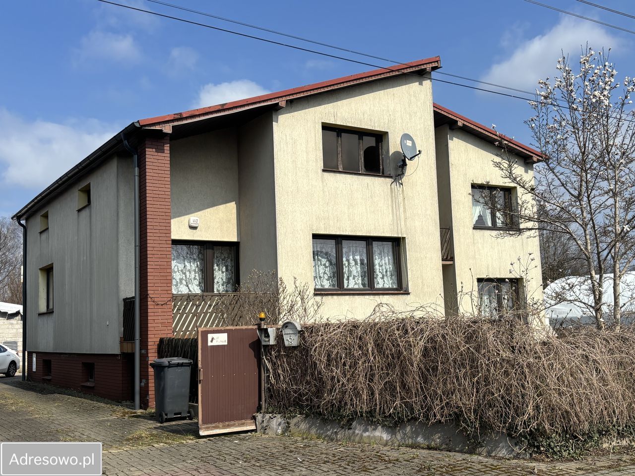 dom wolnostojący, 7 pokoi Kłobuck, ul. Kasztanowa. Zdjęcie 1