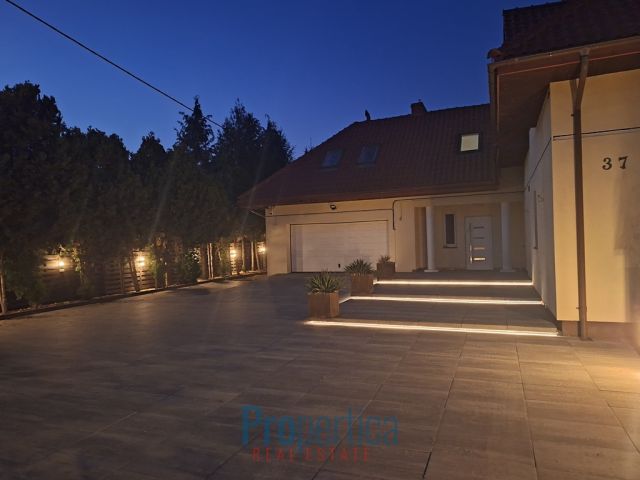 dom wolnostojący, 7 pokoi Warszawa Białołęka. Zdjęcie 4